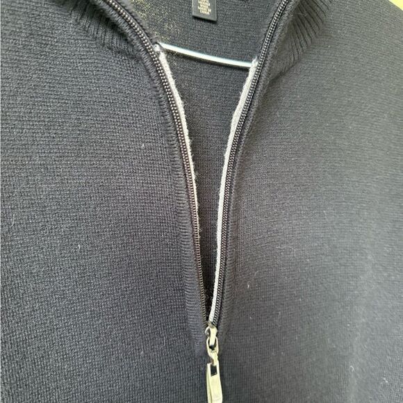 Structure Men’s Black Sweater. 100% Merino Wool. Size L.  1/4 zip. - Picture 3 of 5